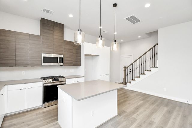 313 Charlock Street, Houston, TX 77022