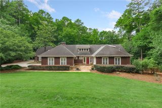 1490 Chevron Drive, Atlanta, GA 30350