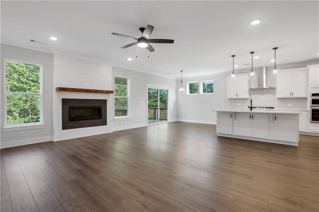 7049 Manchester Drive, Flowery Branch, GA 30542