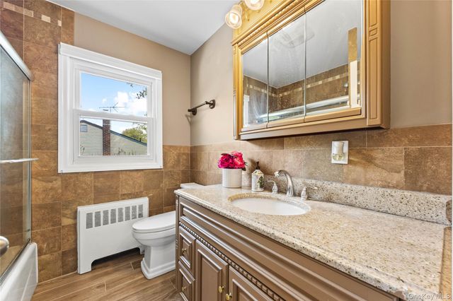 44 Bruce Lane, Westbury, NY 11590