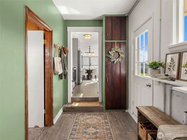 565 Crawford Avenue, Wenatchee, WA 98801