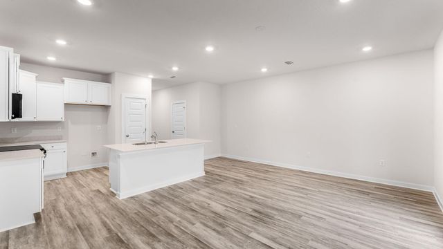 18 Rudder Lane, Freeport, FL 32439