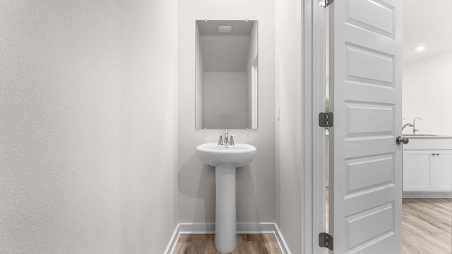 18 Rudder Lane, Freeport, FL 32439