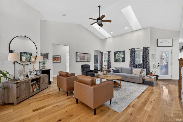 491 E Chambers Pike, Bloomington, IN 47404