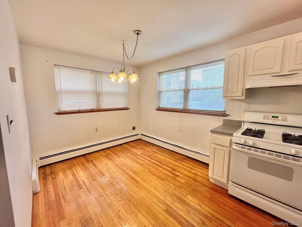 66 Oak Street 1F, Port Chester, NY 10573