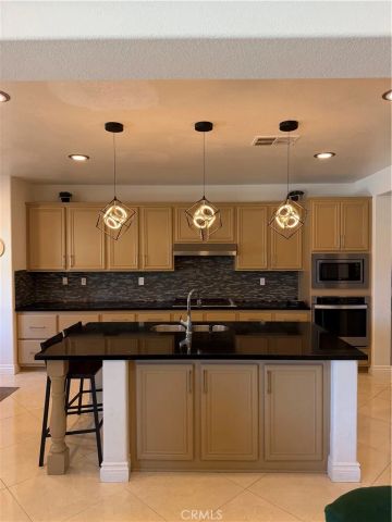 7961 Port Arthur Drive, Eastvale, CA 92880