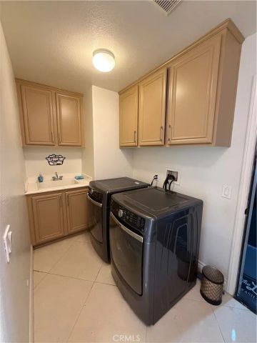 7961 Port Arthur Drive, Eastvale, CA 92880