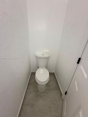 21209 NW 14th Pl 7-20, Miami Gardens, FL 33169