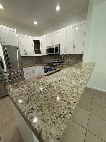 21209 NW 14th Pl 7-20, Miami Gardens, FL 33169