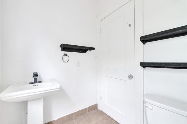 2506 Keene Street 2, Houston, TX 77009