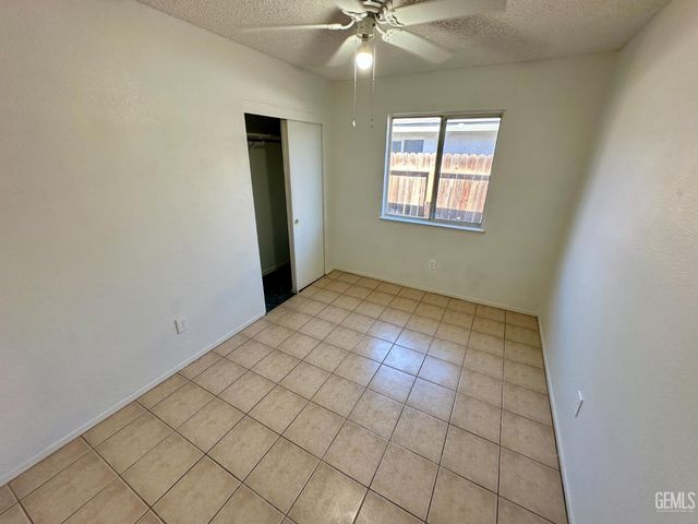 236 Trevino Terrace, Shafter, CA 93263