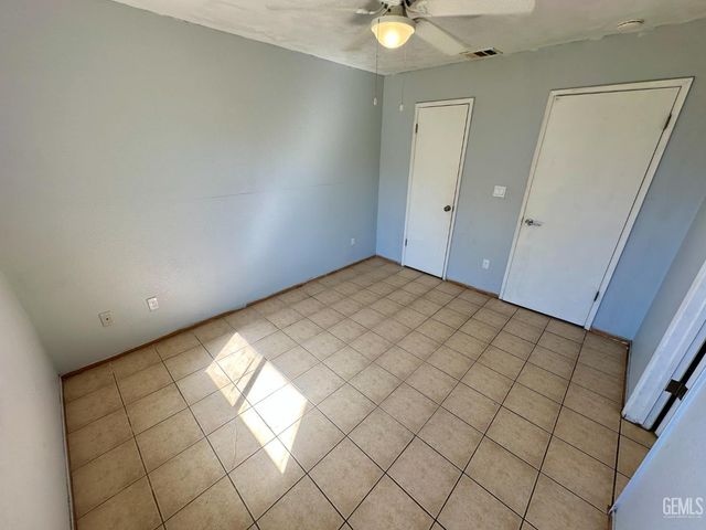 236 Trevino Terrace, Shafter, CA 93263