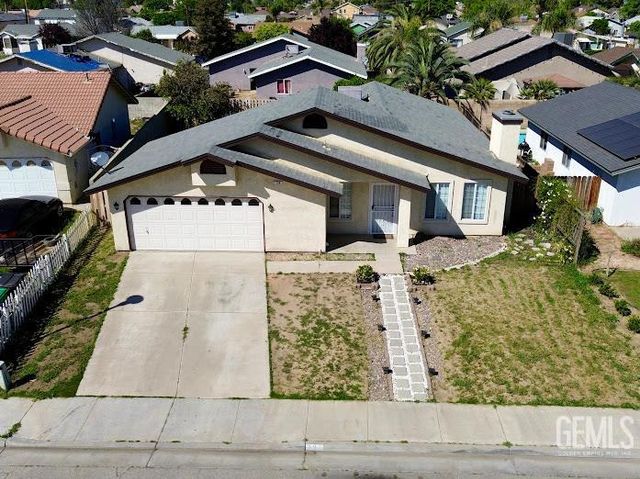 236 Trevino Terrace, Shafter, CA 93263
