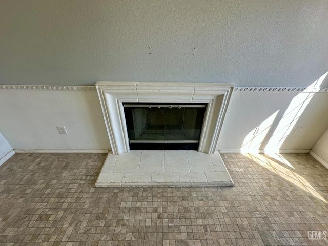 236 Trevino Terrace, Shafter, CA 93263