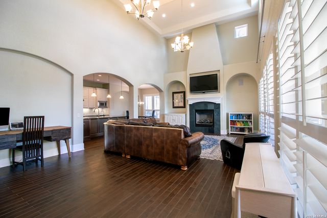 22342 Viajes, San Antonio, TX 78261