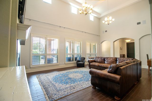 22342 Viajes, San Antonio, TX 78261