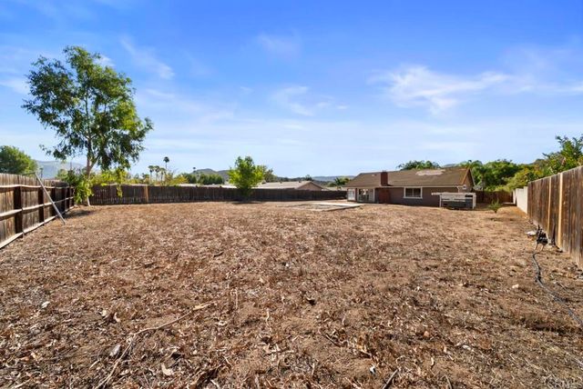 23530 Carmena Road, Ramona, CA 92065