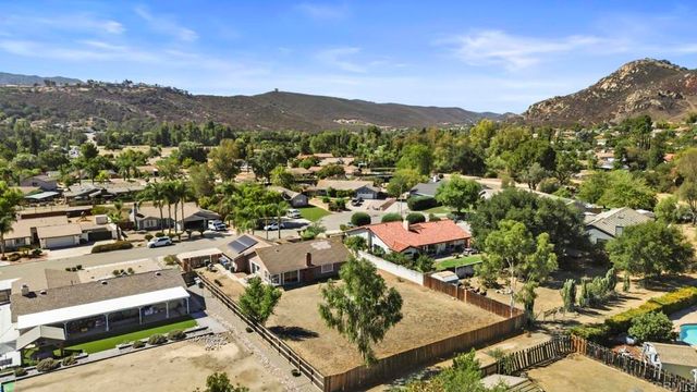 23530 Carmena Road, Ramona, CA 92065