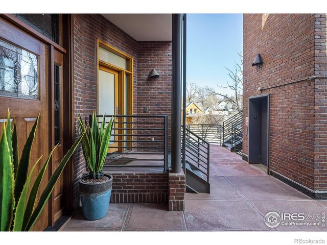 820 Pearl Street, Boulder, CO 80302