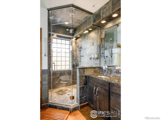 820 Pearl Street, Boulder, CO 80302