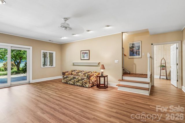 326 Ponderosa Circle, Mooresville, NC 28117