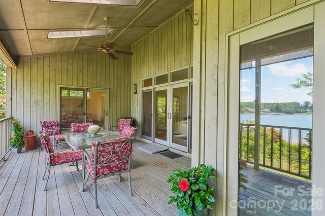 326 Ponderosa Circle, Mooresville, NC 28117