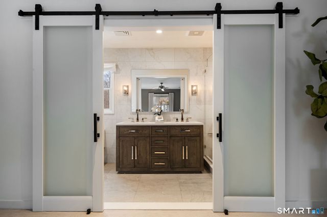 39 Tannery Lane South, Weston, CT 06883