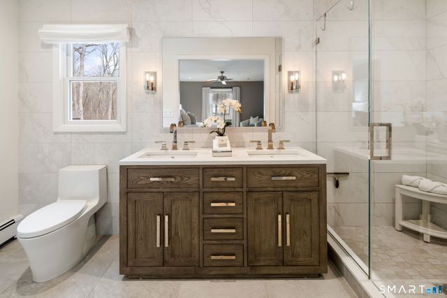 39 Tannery Lane South, Weston, CT 06883