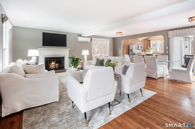 39 Tannery Lane South, Weston, CT 06883