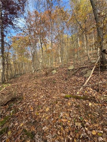 590 Astral, Cranberry Twp, PA 16323