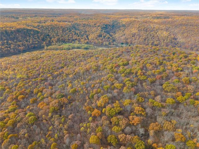 590 Astral, Cranberry Twp, PA 16323