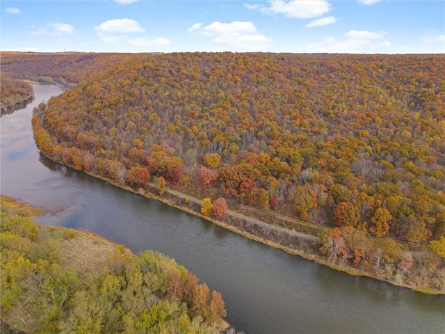 590 Astral, Cranberry Twp, PA 16323