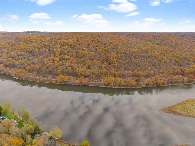 590 Astral, Cranberry Twp, PA 16323