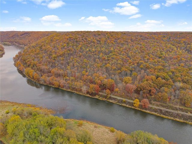 590 Astral, Cranberry Twp, PA 16323