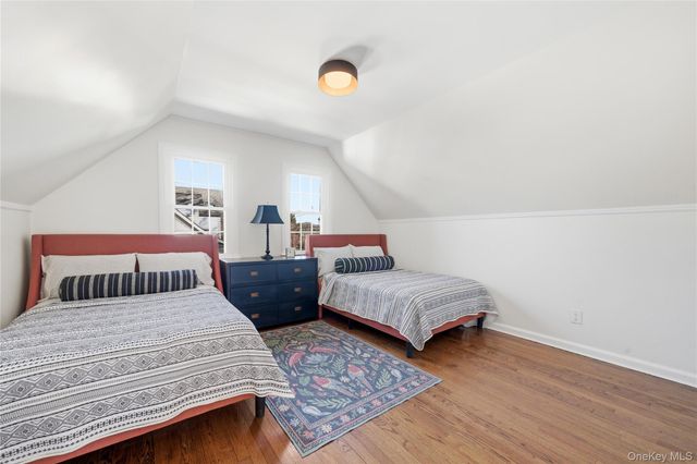 46 S Ireland Place, Amityville, NY 11701