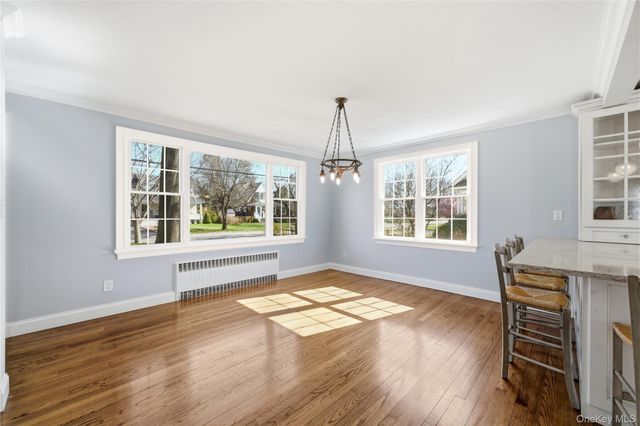 46 S Ireland Place, Amityville, NY 11701