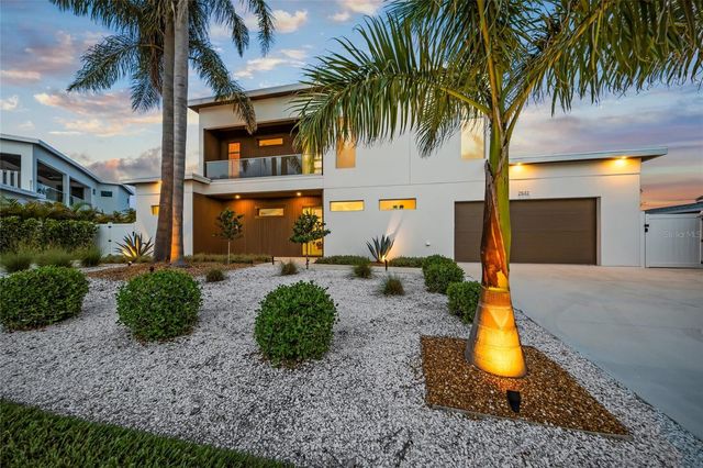 2532 FRUIT TREE DRIVE, Sarasota, FL 34239