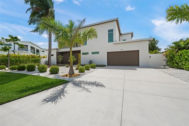 2532 FRUIT TREE DRIVE, Sarasota, FL 34239