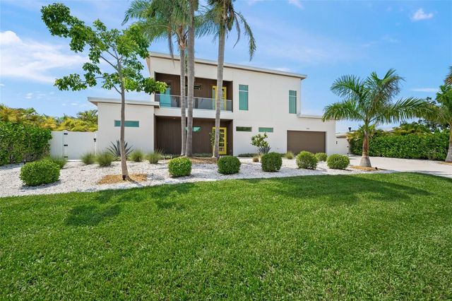 2532 FRUIT TREE DRIVE, Sarasota, FL 34239