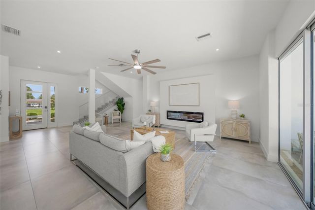 2532 FRUIT TREE DRIVE, Sarasota, FL 34239