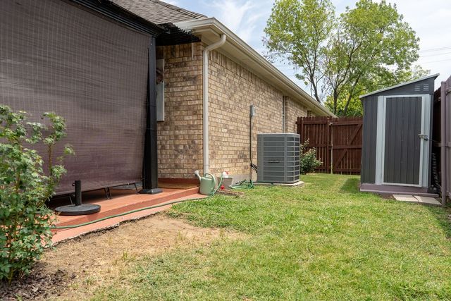 1743 Preston On The Lake Boulevard, Little Elm, TX 75068