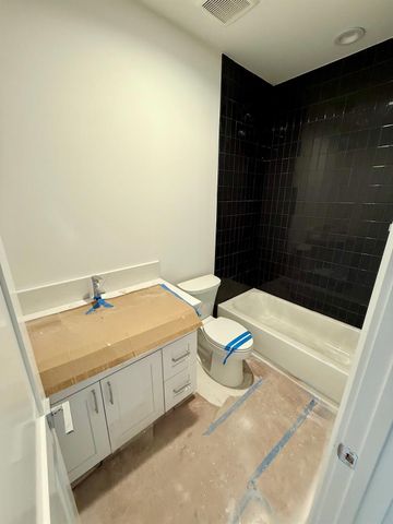 1312 Castle Court A, Houston, TX 77006