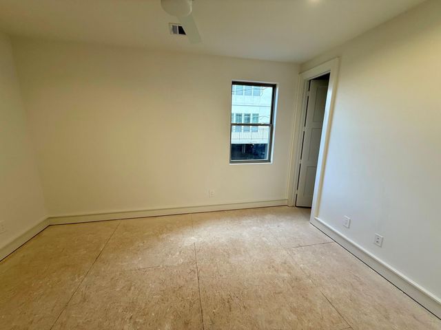 1312 Castle Court A, Houston, TX 77006