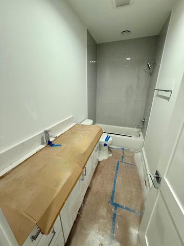 1312 Castle Court A, Houston, TX 77006