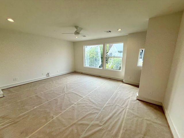 1312 Castle Court A, Houston, TX 77006