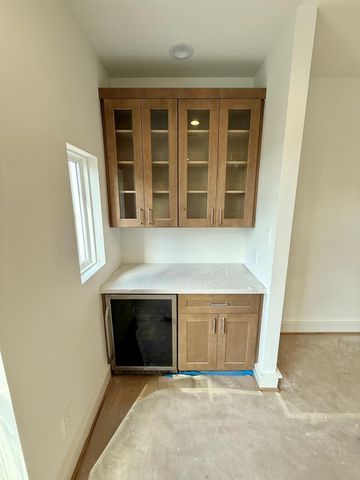 1312 Castle Court A, Houston, TX 77006