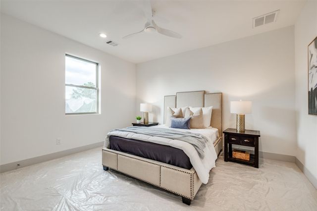 1312 Castle Court A, Houston, TX 77006