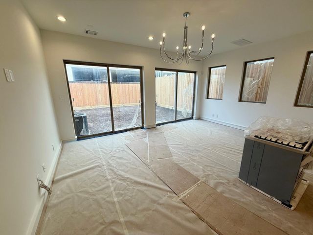 1312 Castle Court A, Houston, TX 77006