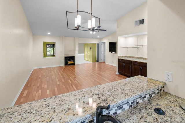 16 ESCONDIDO CIRCLE 223, Altamonte Springs, FL 32701