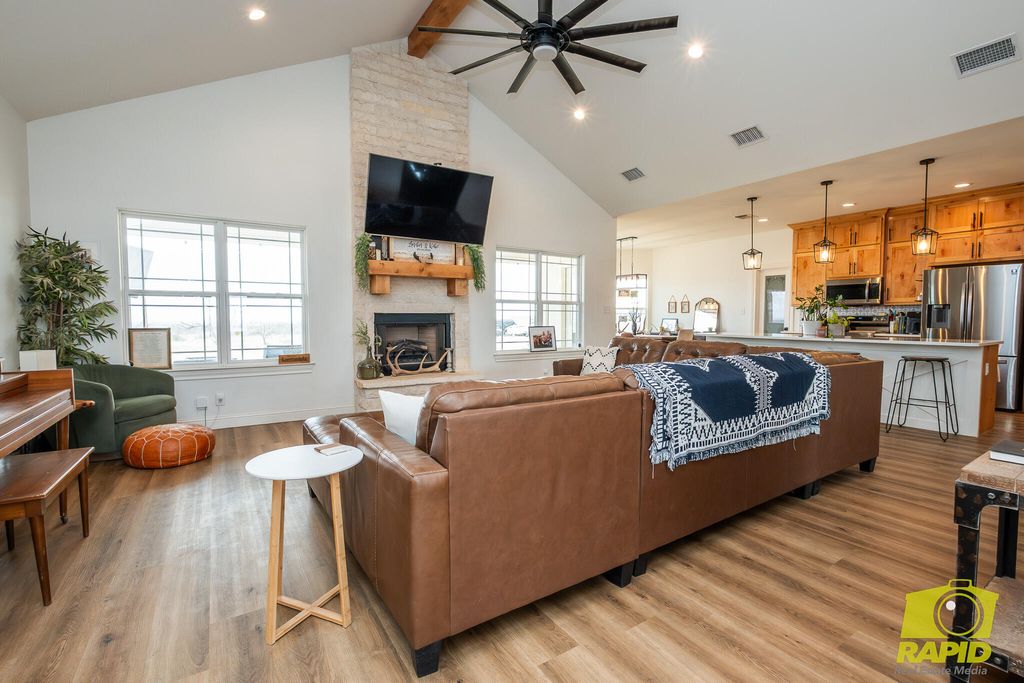 Image 6 of property listing at 3432 Ponca Path, San Angelo, TX 76901